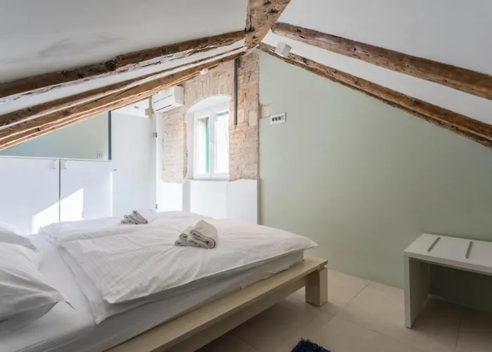 Apartment Ria In Diocletian Palace