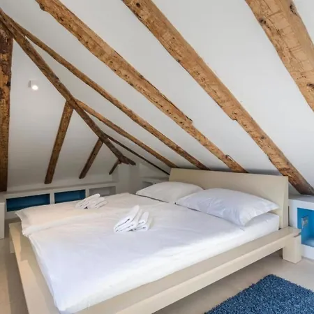 Ria In Diocletian Palace